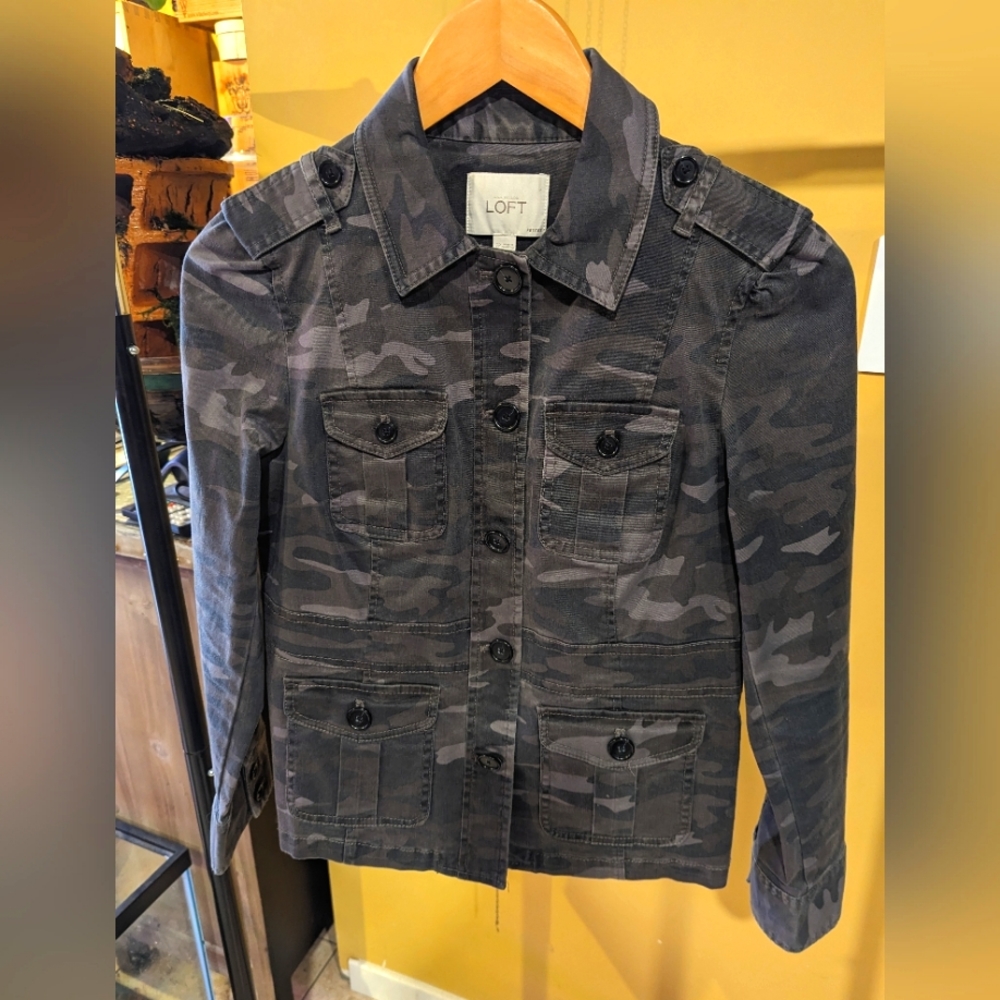 Fitted Camouflage Jacket